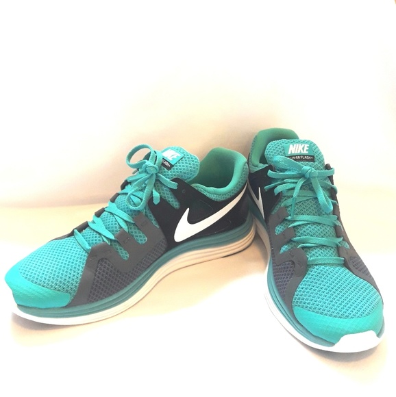 🚨SOLD🚨Men's Nike Lunarflash+ Running Shoes - Picture 2 of 6